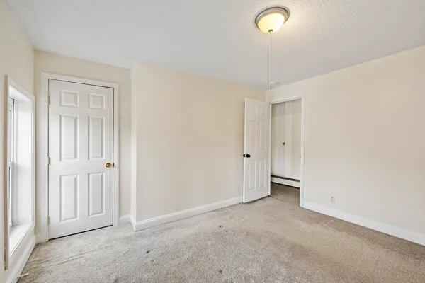 $439,900 | 347-349 Main Street, Hardwick, MA 01031