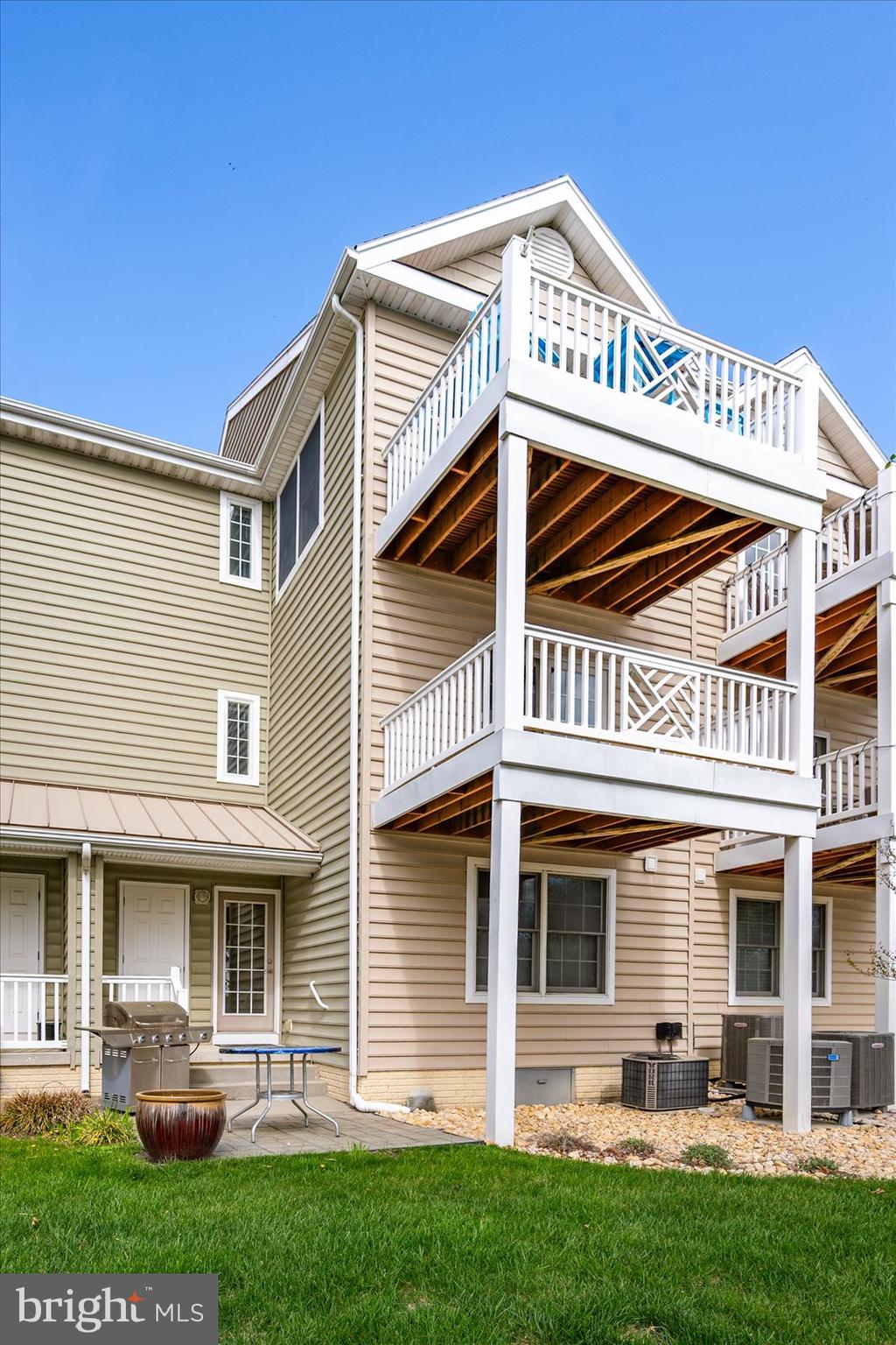 9823 Golf Course Road, Unit 7 Ocean City, MD 21842 - Photo 6 of 87