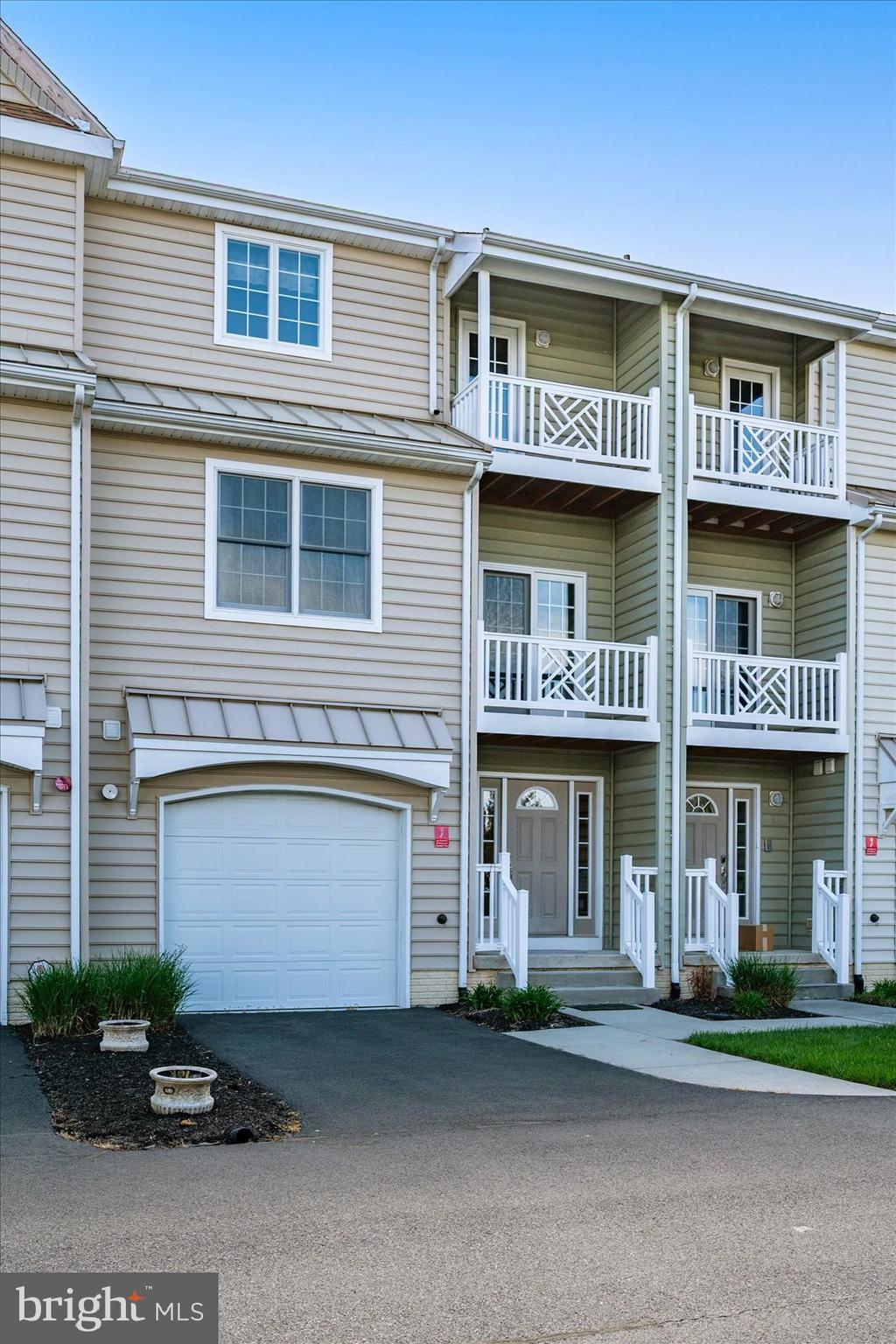 9823 Golf Course Road, Unit 7 Ocean City, MD 21842 - Photo 73 of 87