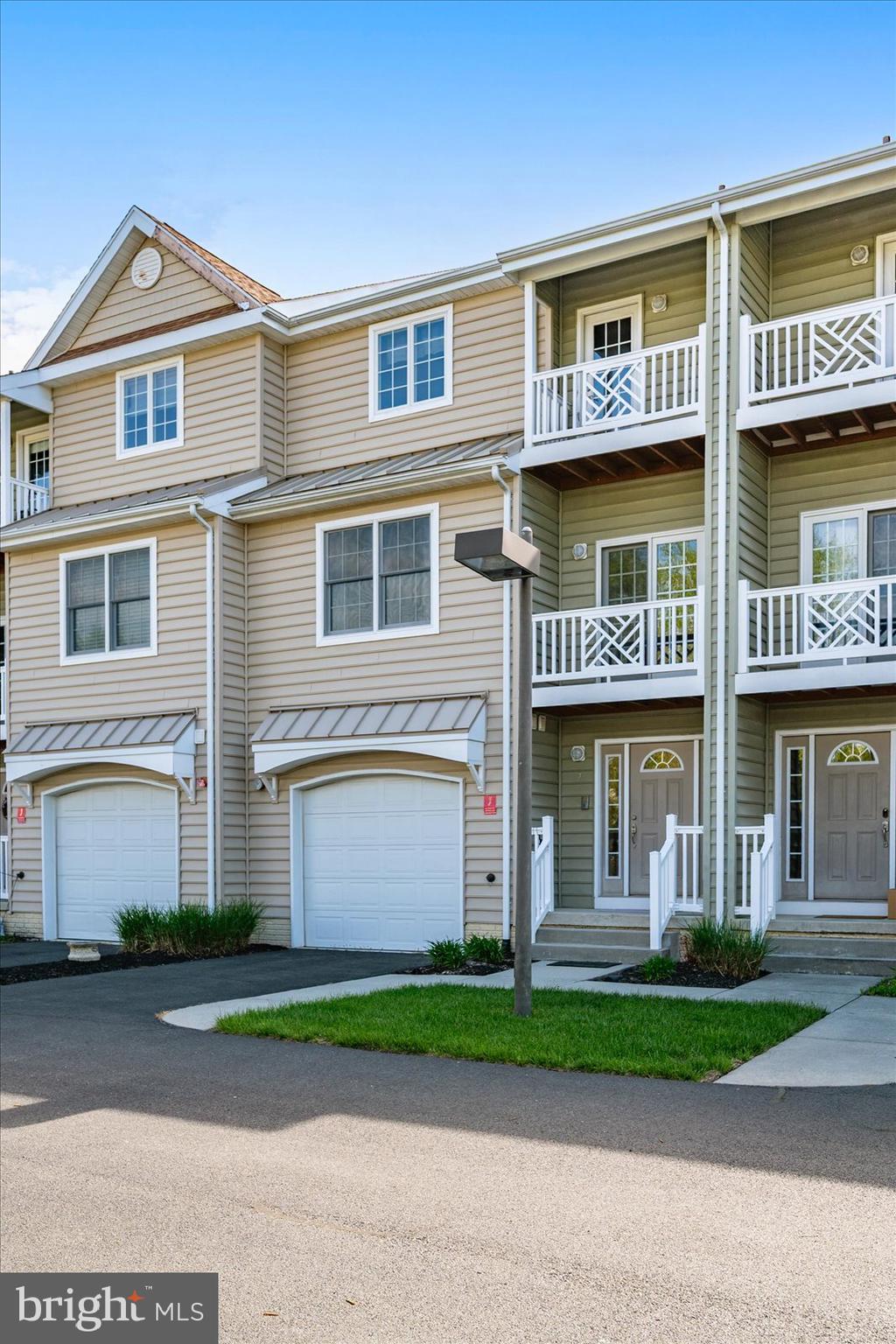 9823 Golf Course Road, Unit 7 Ocean City, MD 21842 - Photo 74 of 87