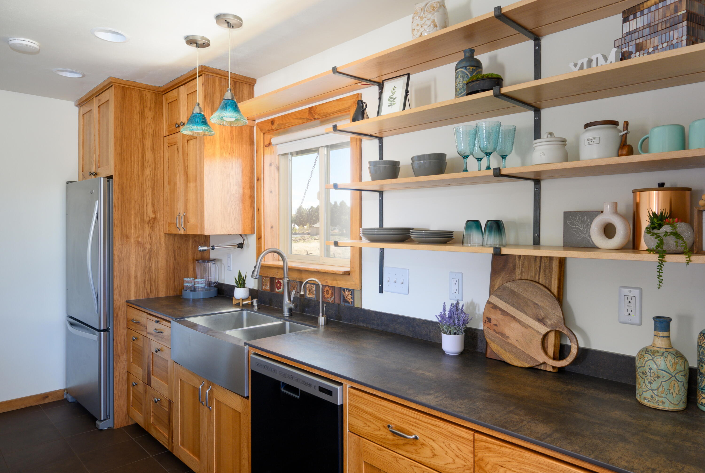 61830 Dobbin Road Bend, OR 97702 - Photo 9 of 77 34 Dobbin Interiors_resize
