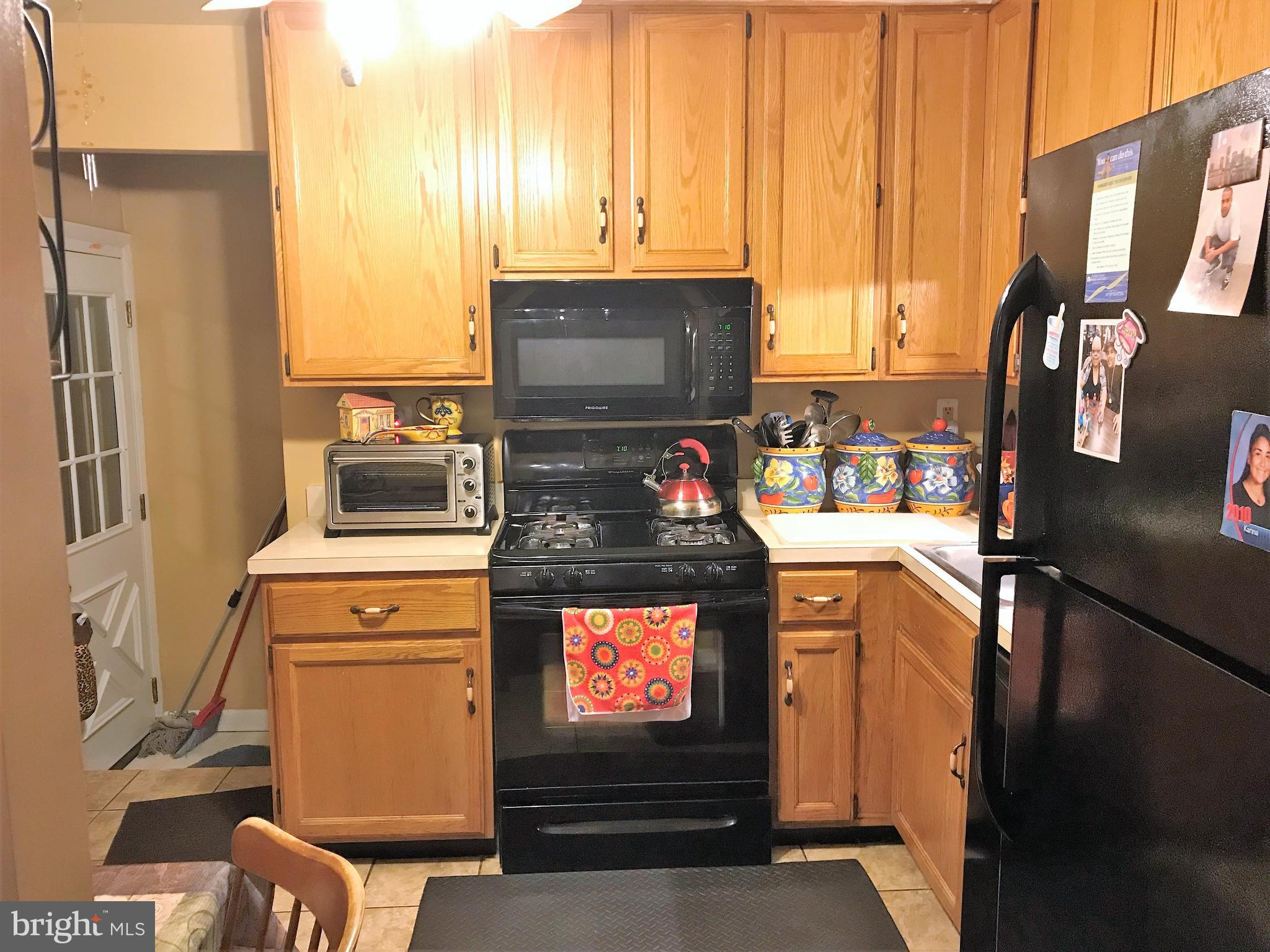 14111 Dub Drive Laurel, MD 20708 - Photo 4 of 15 Kitchen