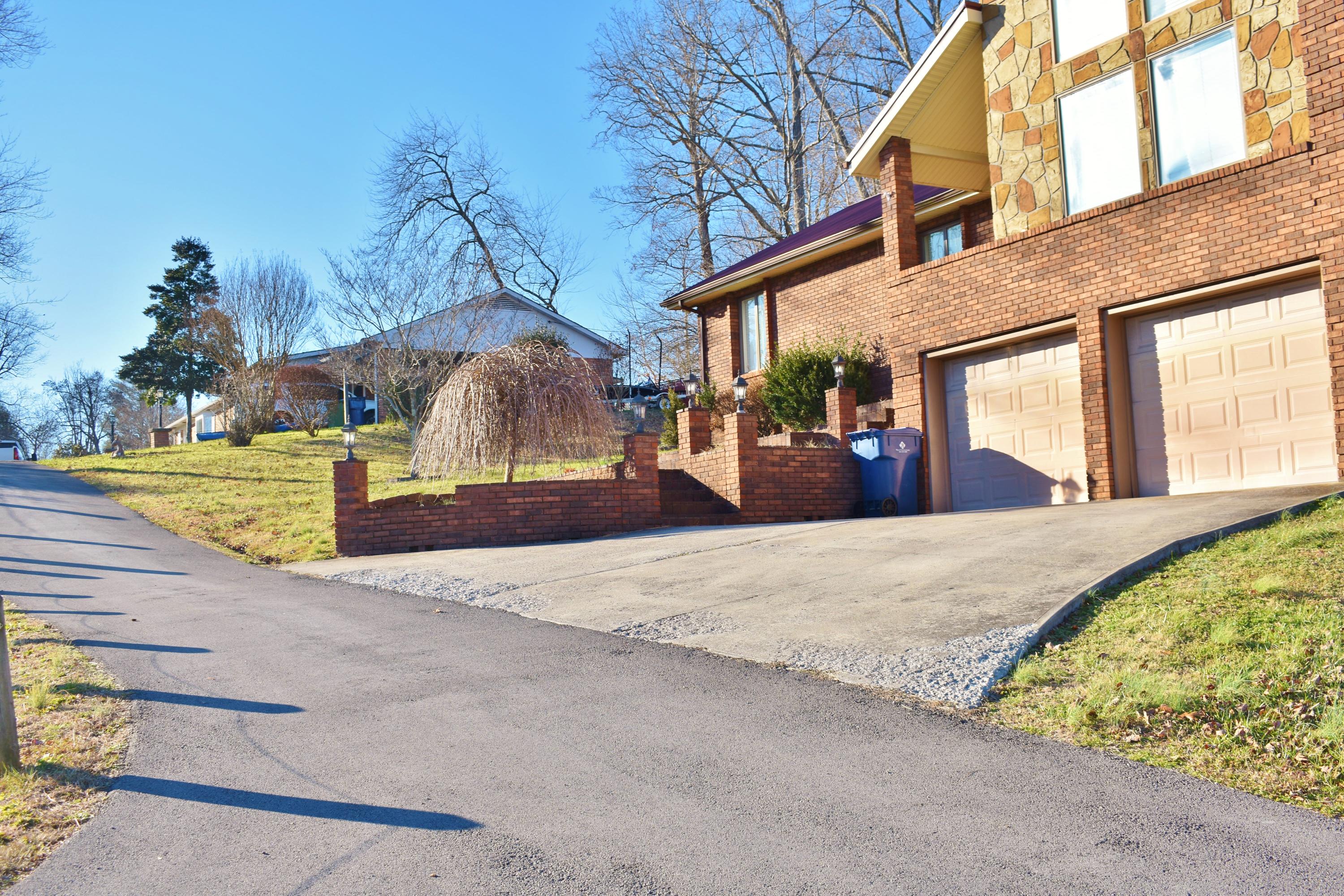 503 Wildwood Road Middlesboro, KY 40965 - Photo 11 of 33 DSC_0002