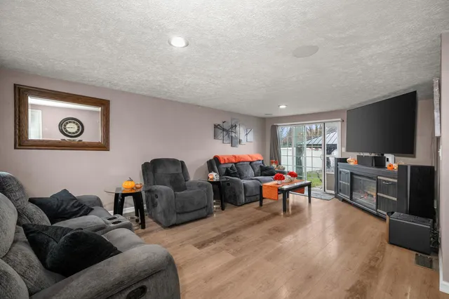 $439,950 | 20 West Graves Road, Spokane, WA 99218