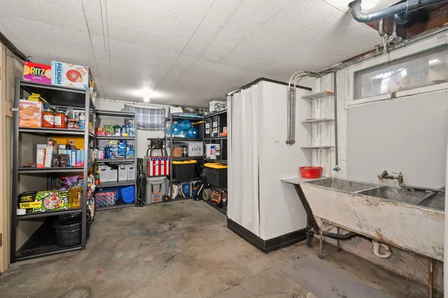 $439,950 | 20 West Graves Road, Spokane, WA 99218