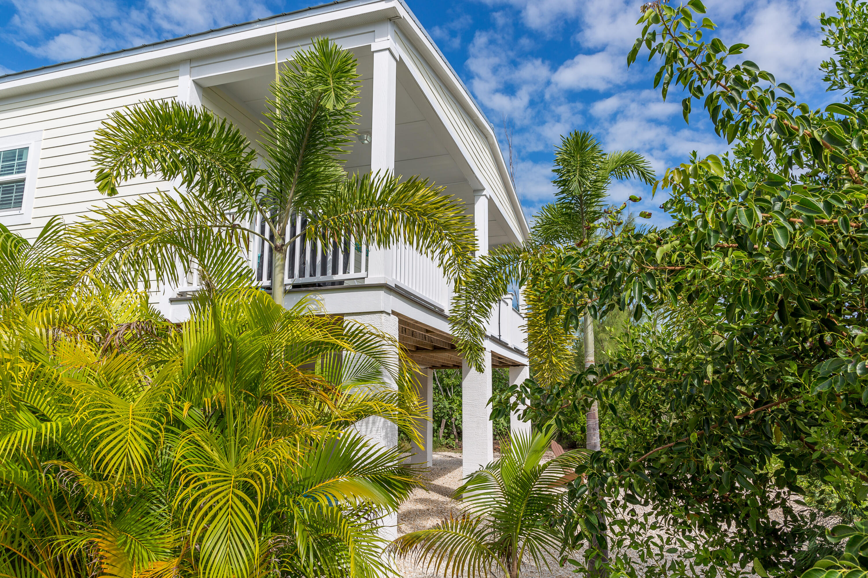197 Lobstertail Road Big Pine Key, FL 33043 - Photo 11 of 35 Exterior-12