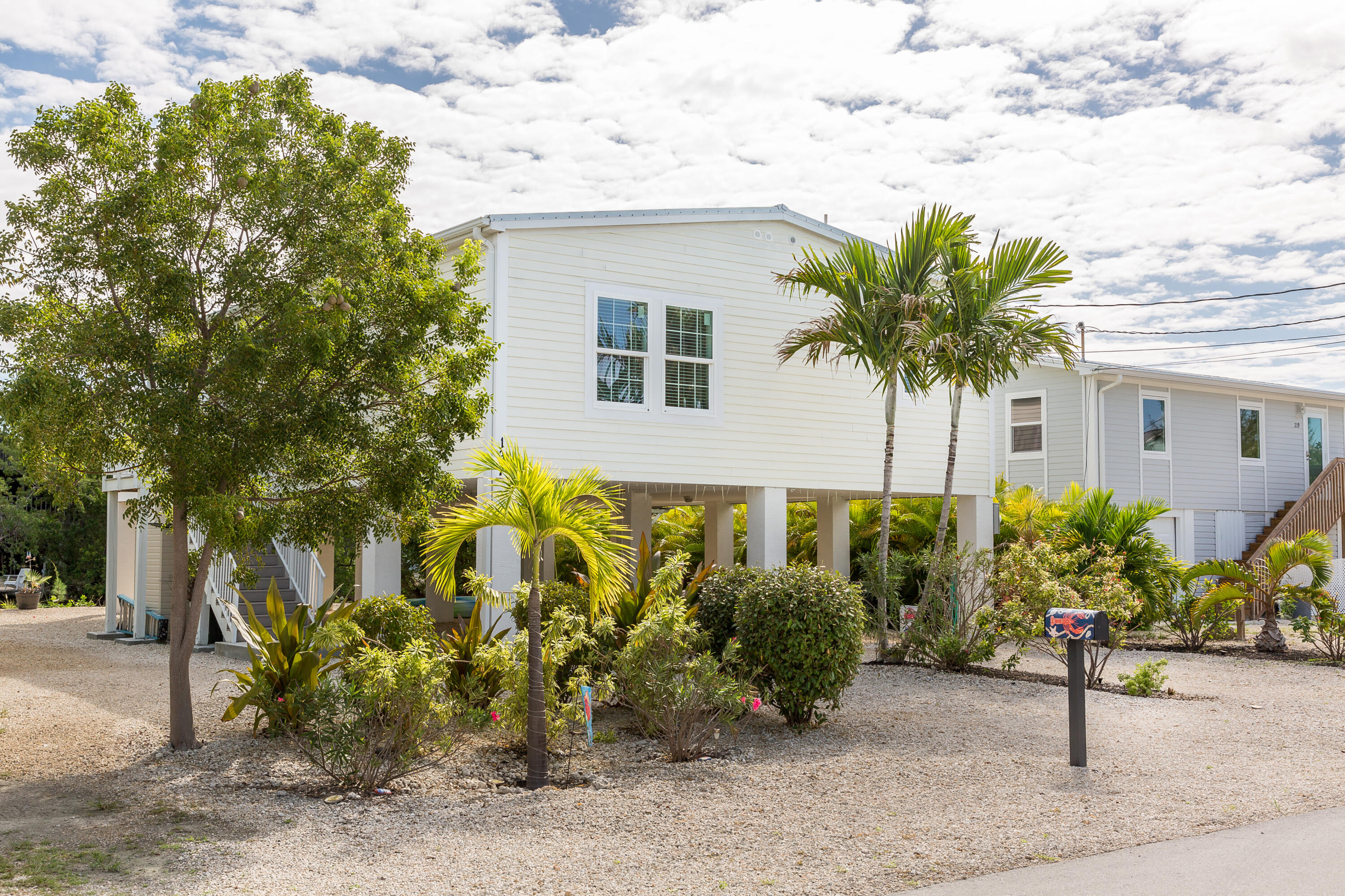 197 Lobstertail Road Big Pine Key, FL 33043 - Photo 7 of 35 Exterior-6