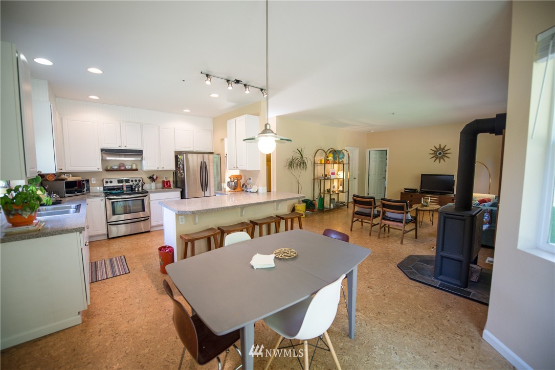 1101 Southwest Harper Road Port Orchard, WA 98367 - Photo 8 of 24 Gallery Image 8