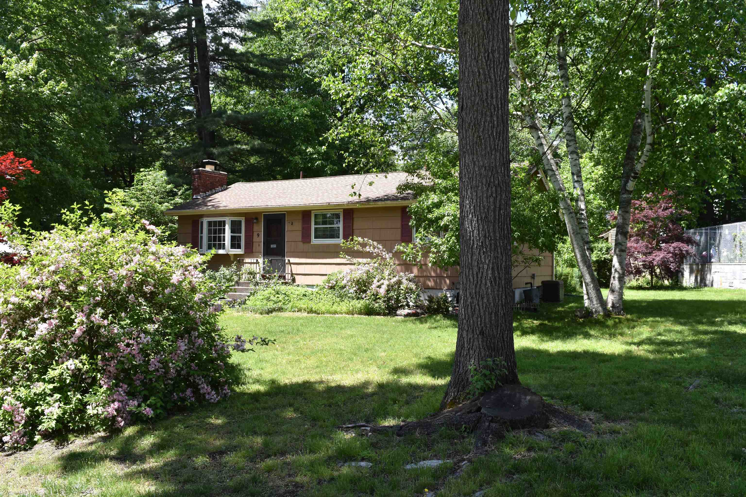 9 Cardiff Road Nashua, NH 03062 - Photo 19 of 25