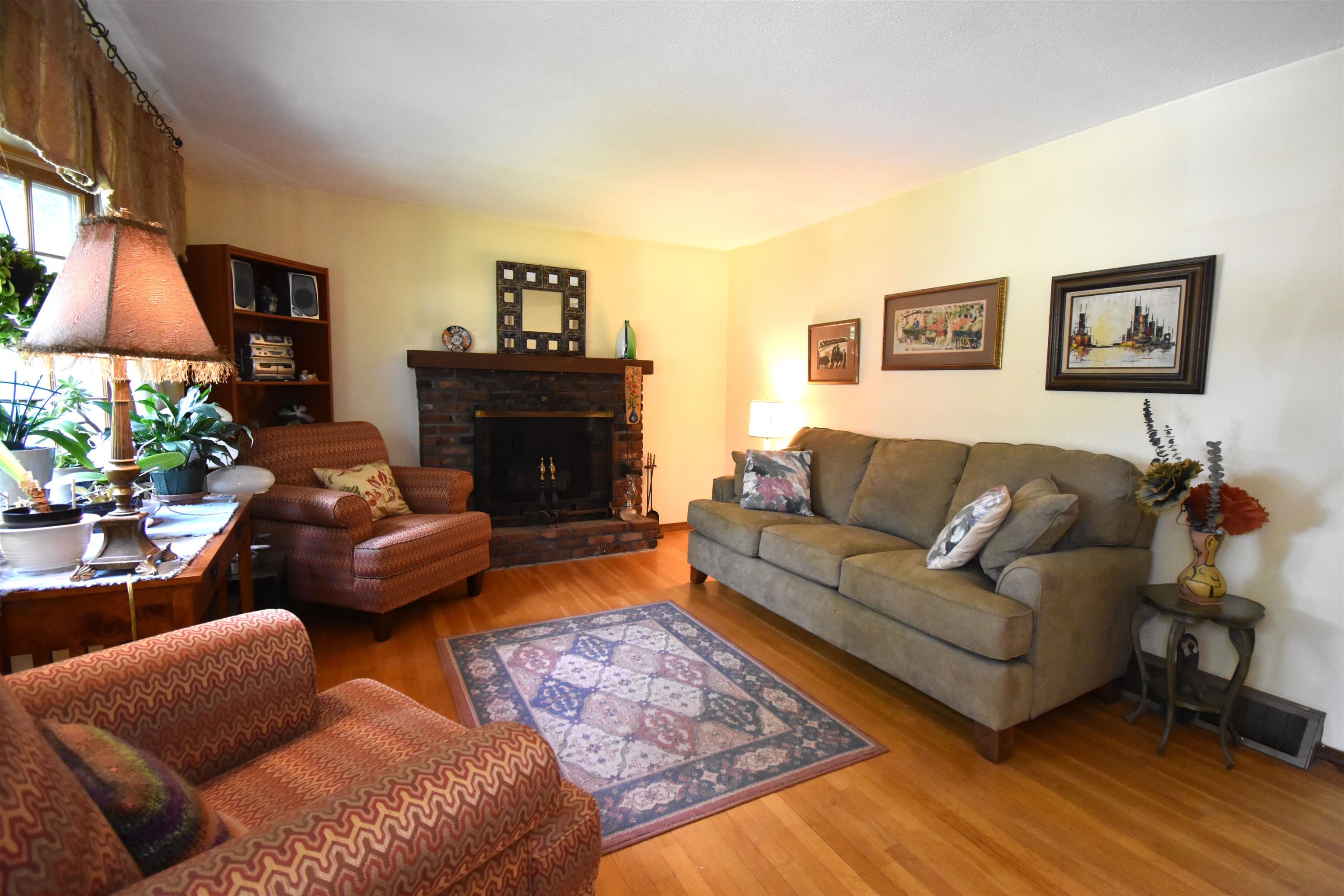 9 Cardiff Road Nashua, NH 03062 - Photo 4 of 25