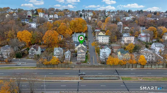 $2,200 | 146 Charles Street, Unit 2, Waterbury, CT 06708