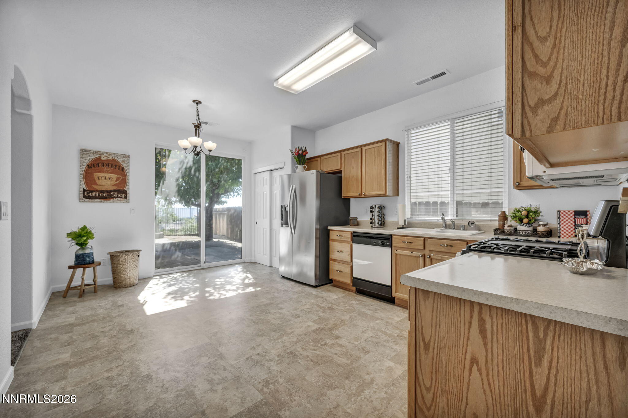 6244 Everest Court Reno, NV 89523 - Photo 10 of 57 35-web-or-mls-6244-everest-ct