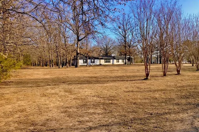 $320,000 | 333 County Road, Powderly, TX 75473