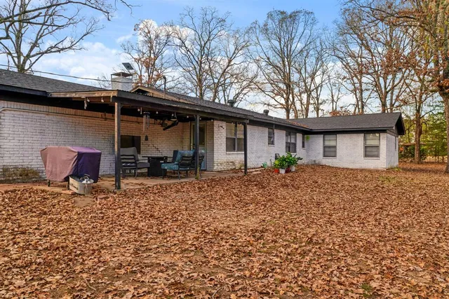 $320,000 | 333 County Road, Powderly, TX 75473