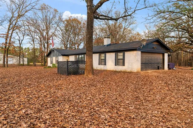 $320,000 | 333 County Road, Powderly, TX 75473