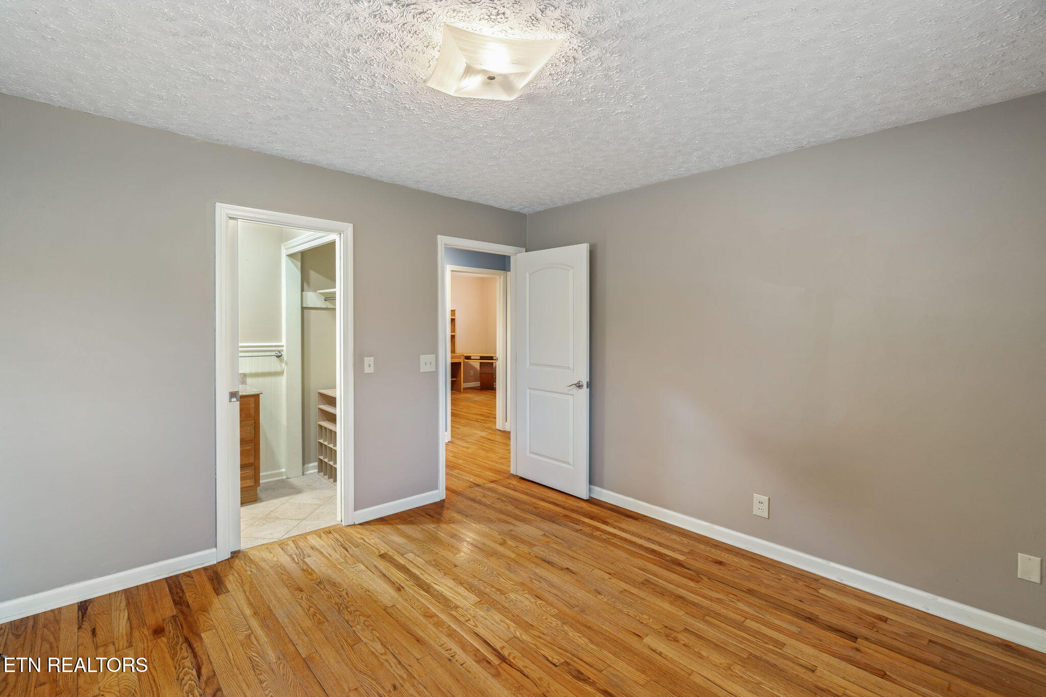 6515 Hammer Road Knoxville, TN 37924 - Photo 20 of 46 21-web-or-mls-6515 Hammer Road-21