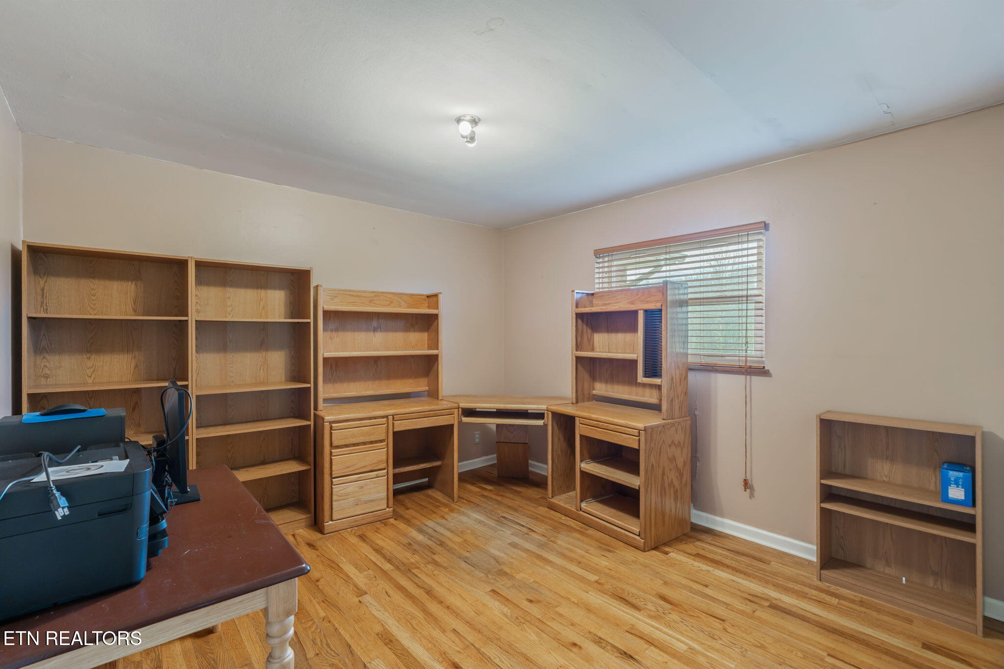 6515 Hammer Road Knoxville, TN 37924 - Photo 24 of 46 25-web-or-mls-6515 Hammer Road-25