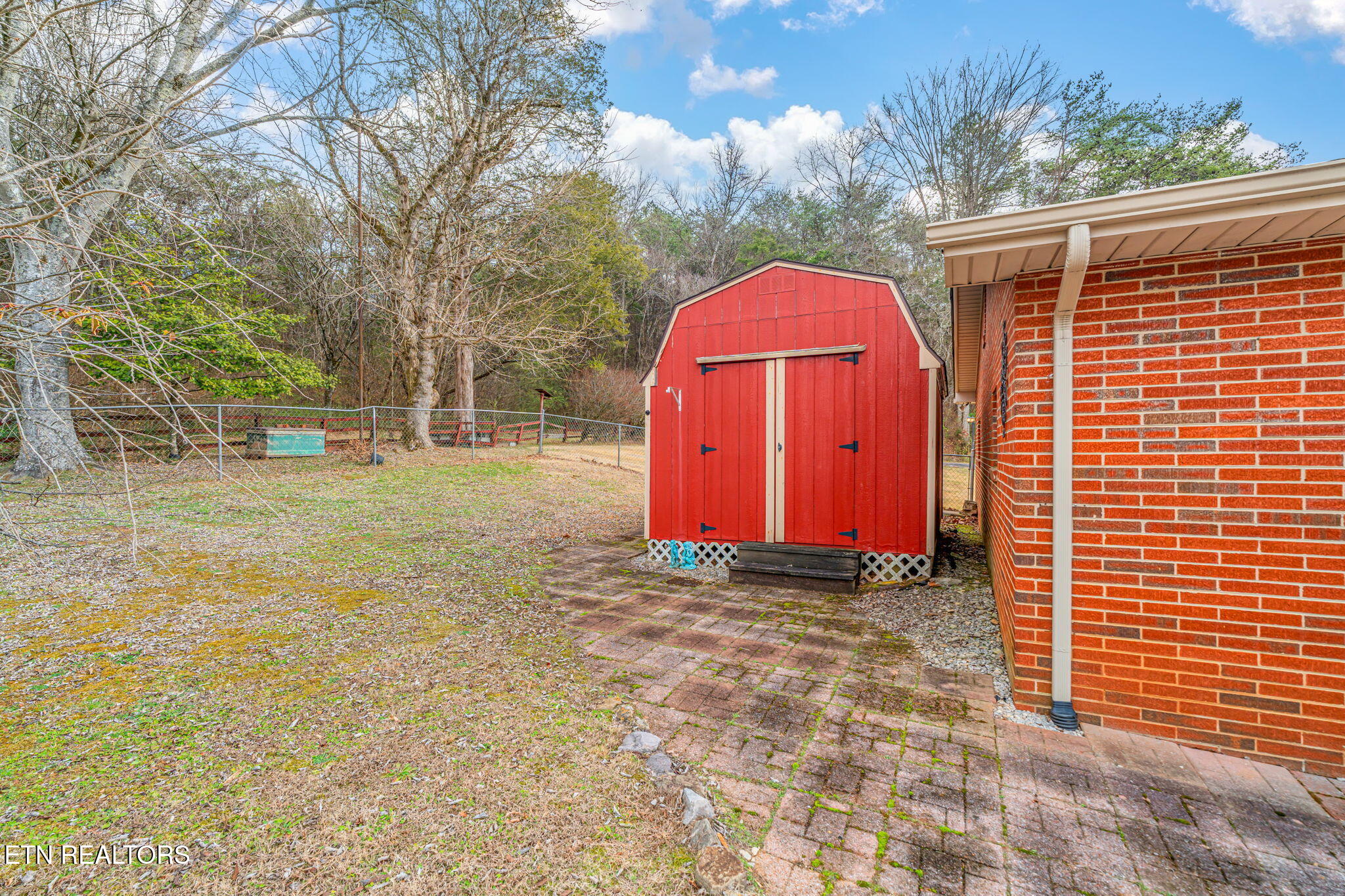 6515 Hammer Road Knoxville, TN 37924 - Photo 33 of 46 33-web-or-mls-6515 Hammer Road-33