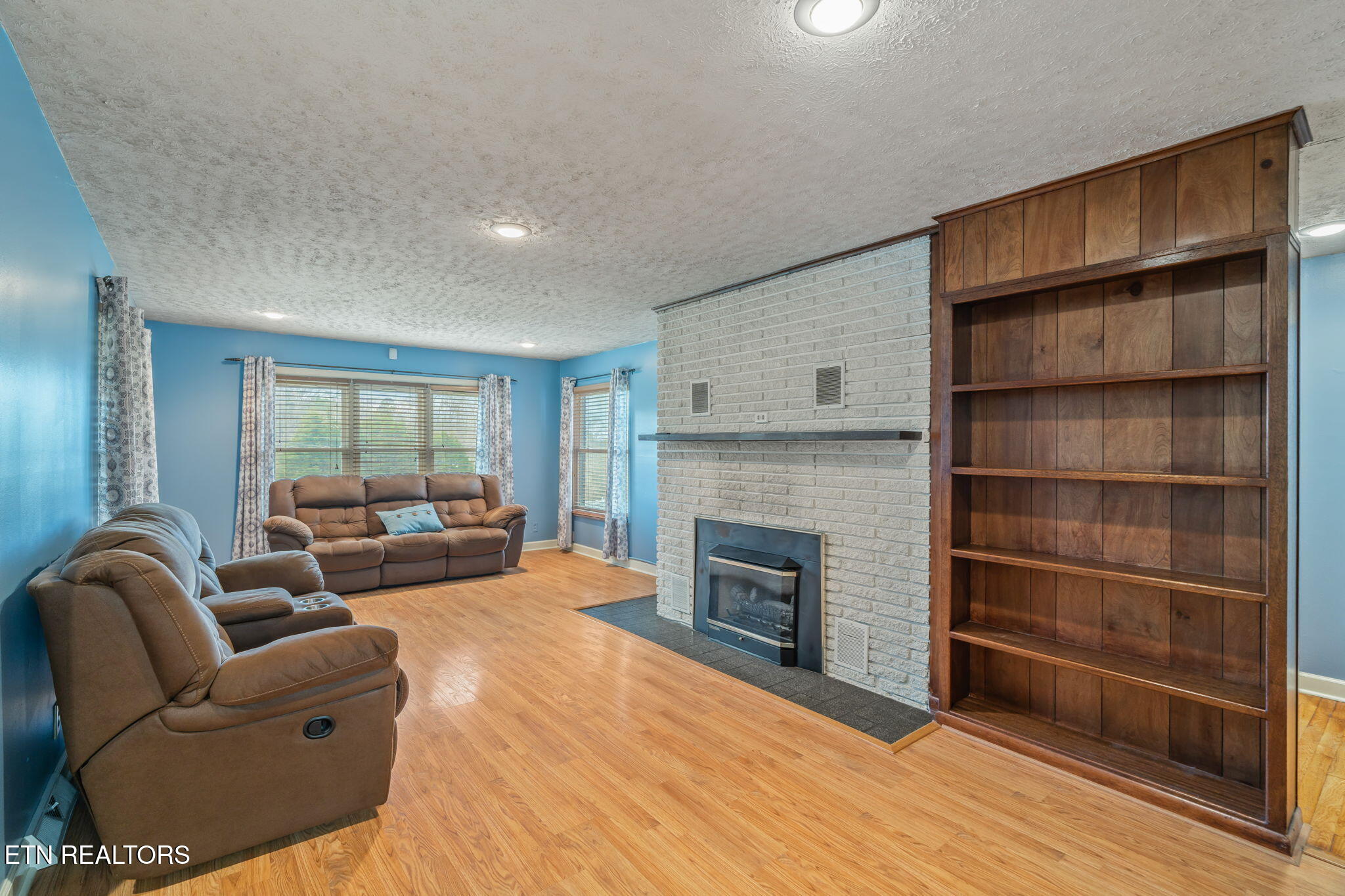 6515 Hammer Road Knoxville, TN 37924 - Photo 9 of 46 9-web-or-mls-6515 Hammer Road-9