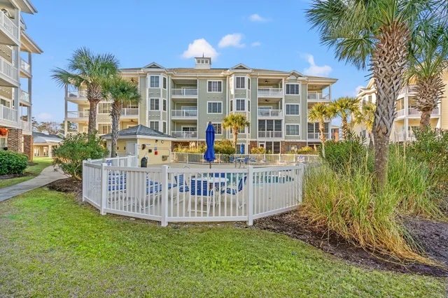 $259,900 | 4895 Luster Leaf Circle, Unit 104, Myrtle Beach, SC 29577