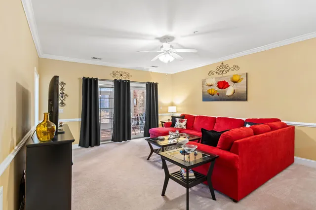 $259,900 | 4895 Luster Leaf Circle, Unit 104, Myrtle Beach, SC 29577