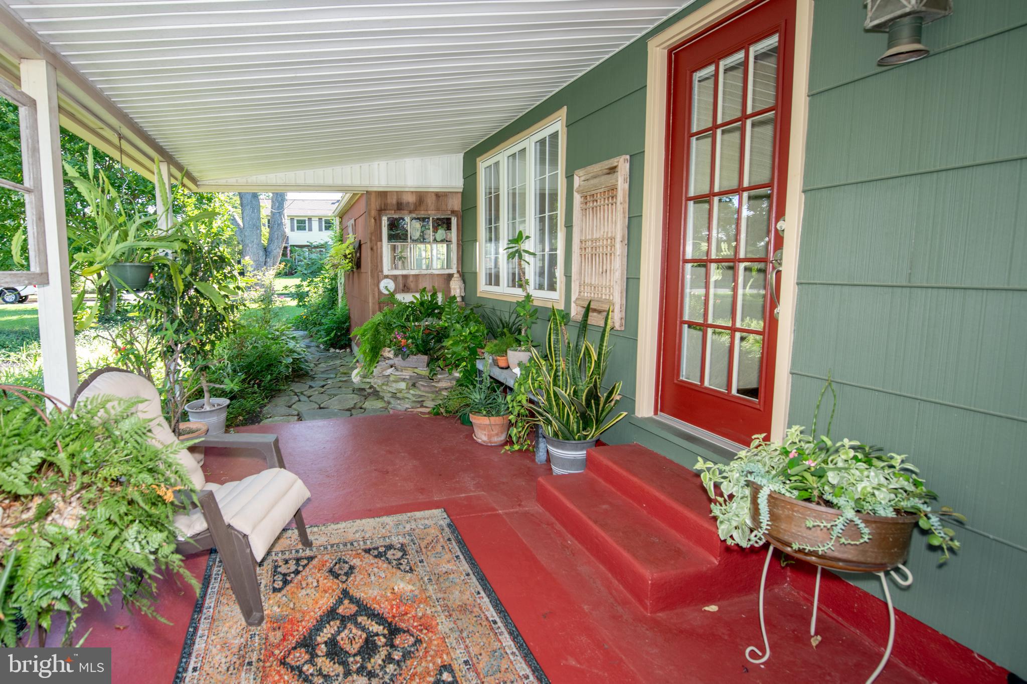 318 Belair Road Southampton, PA 18966 - Photo 11 of 76 Covered patio - note entrance door to kitchen