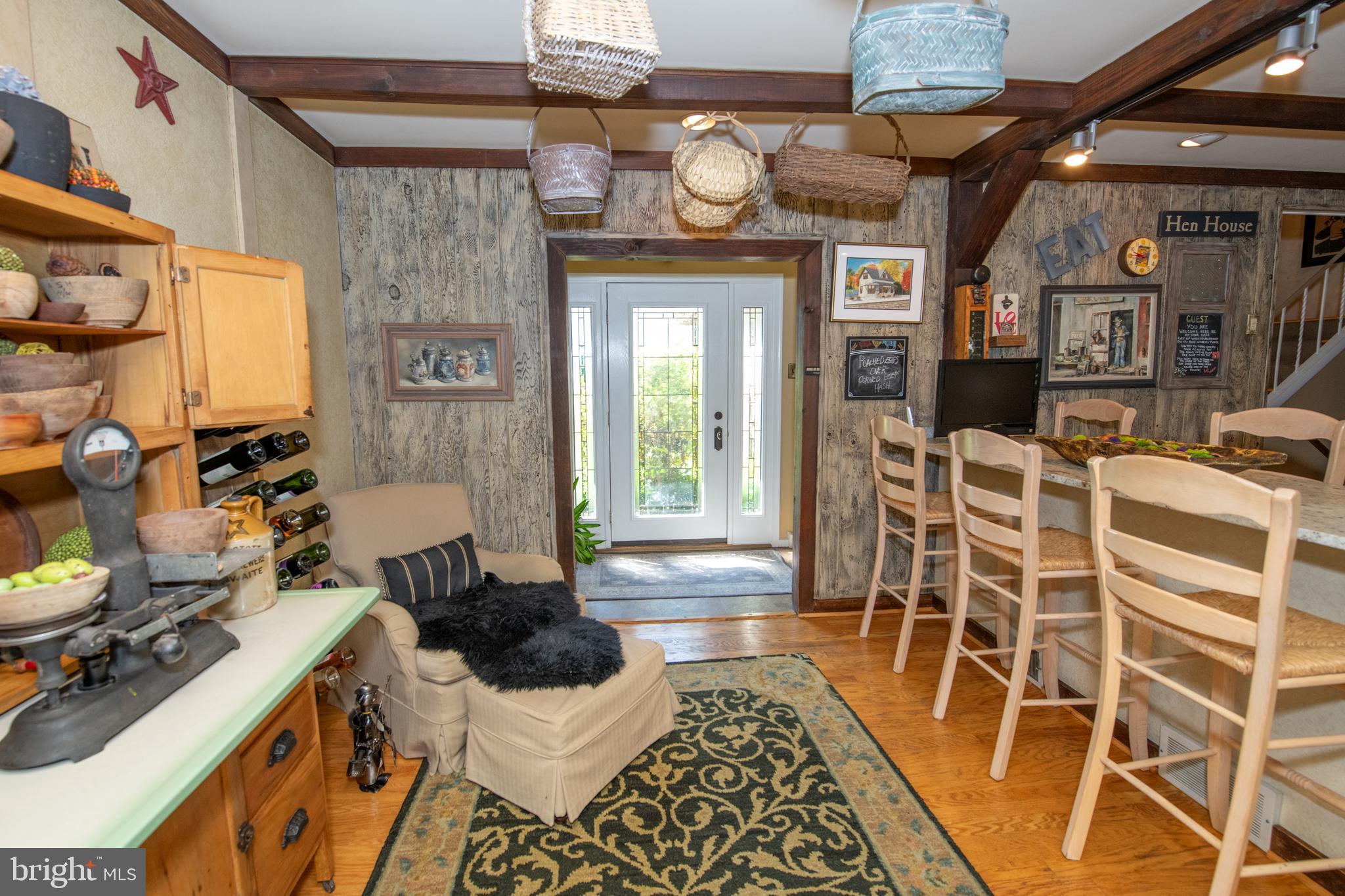 318 Belair Road Southampton, PA 18966 - Photo 27 of 76 View of sitting area of kitchen