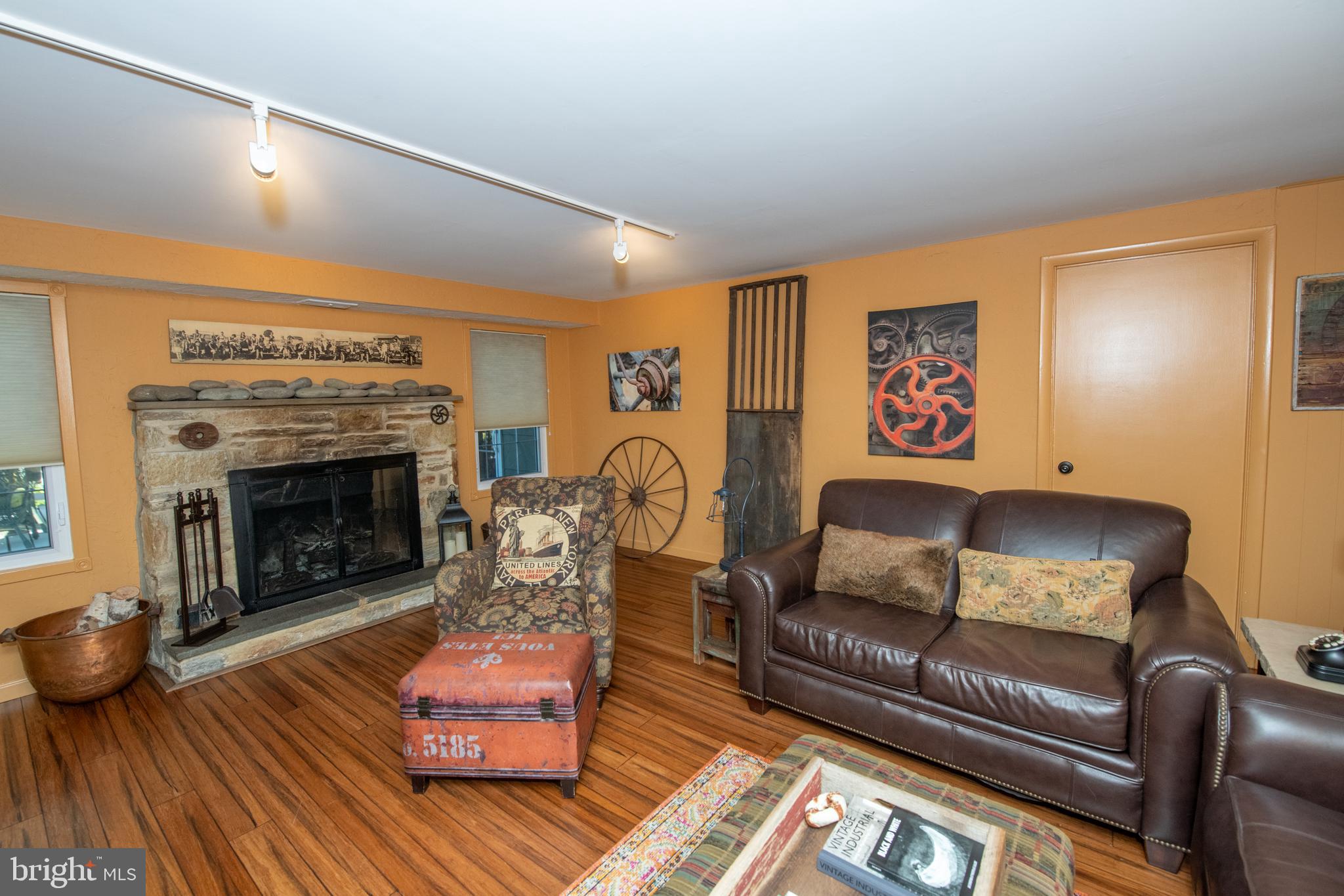 318 Belair Road Southampton, PA 18966 - Photo 45 of 76 Family Room #1 - view of wood fireplace