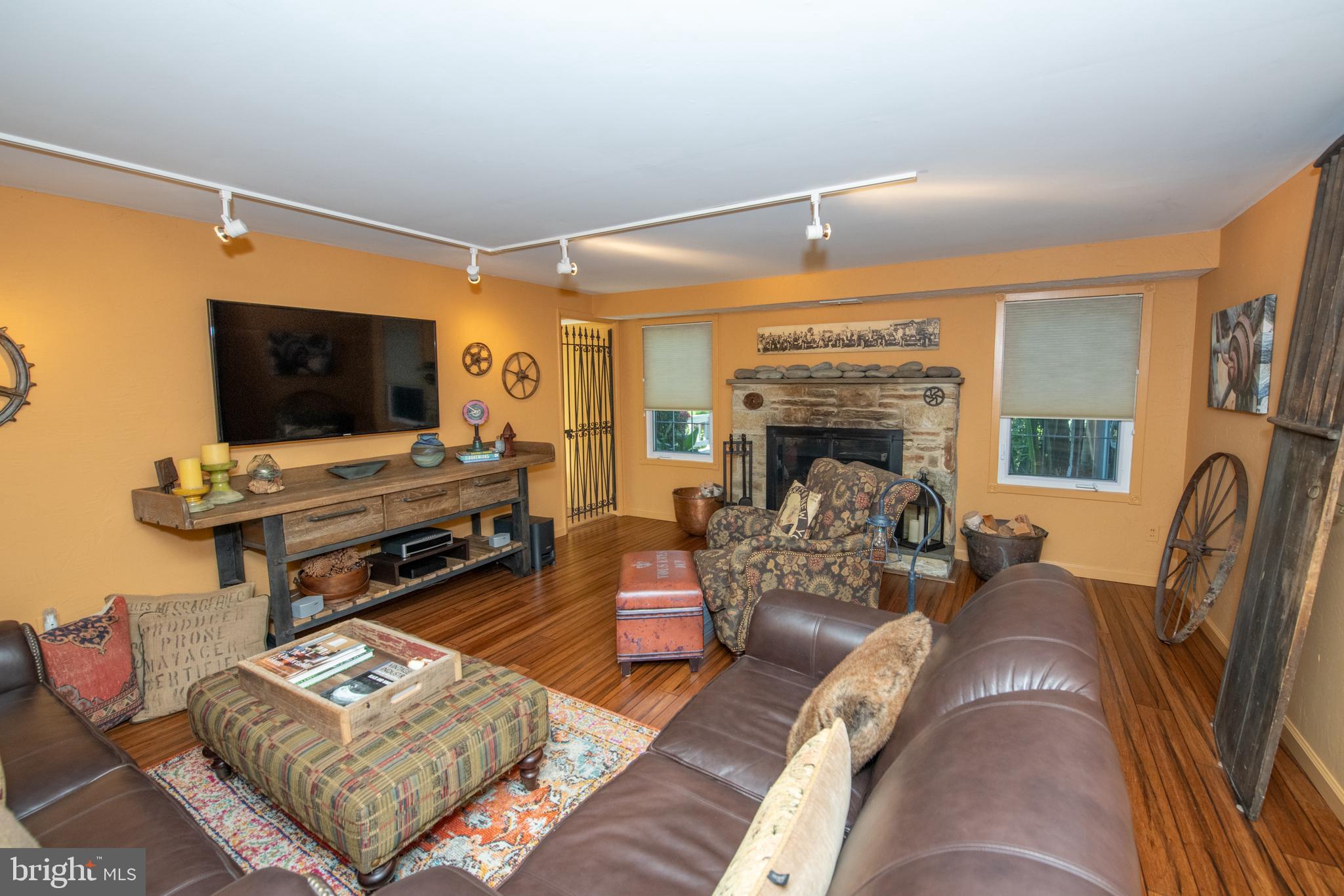 318 Belair Road Southampton, PA 18966 - Photo 47 of 76 Family Room #1 - view of wood fireplace