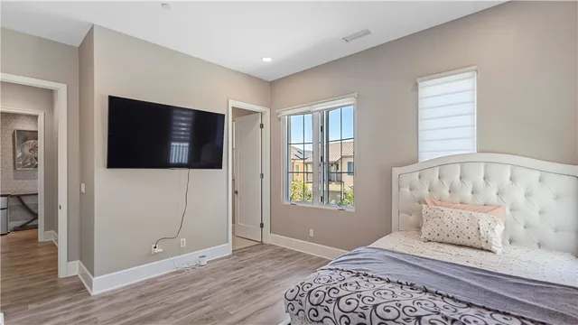 $4,680,000 | 112 Green Ridge, Irvine, CA 92602