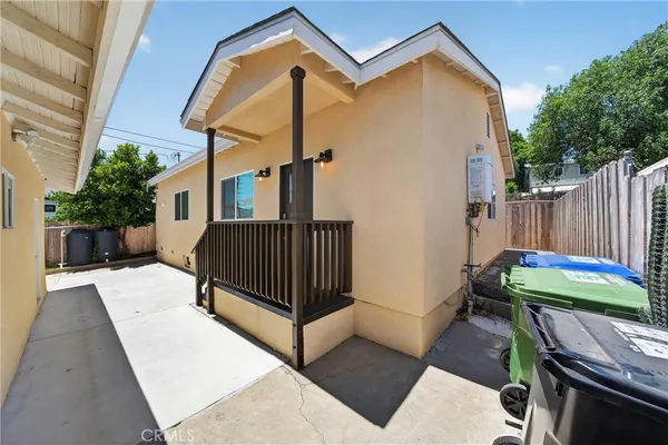 $699,000 | 4363 1/2 Eagle Rock Boulevard, Los Angeles, CA 90041