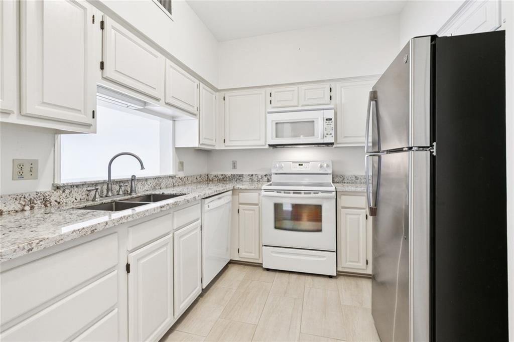 801 Rue Dauphine, Unit 303 Metairie, LA 70005 - Photo 4 of 12