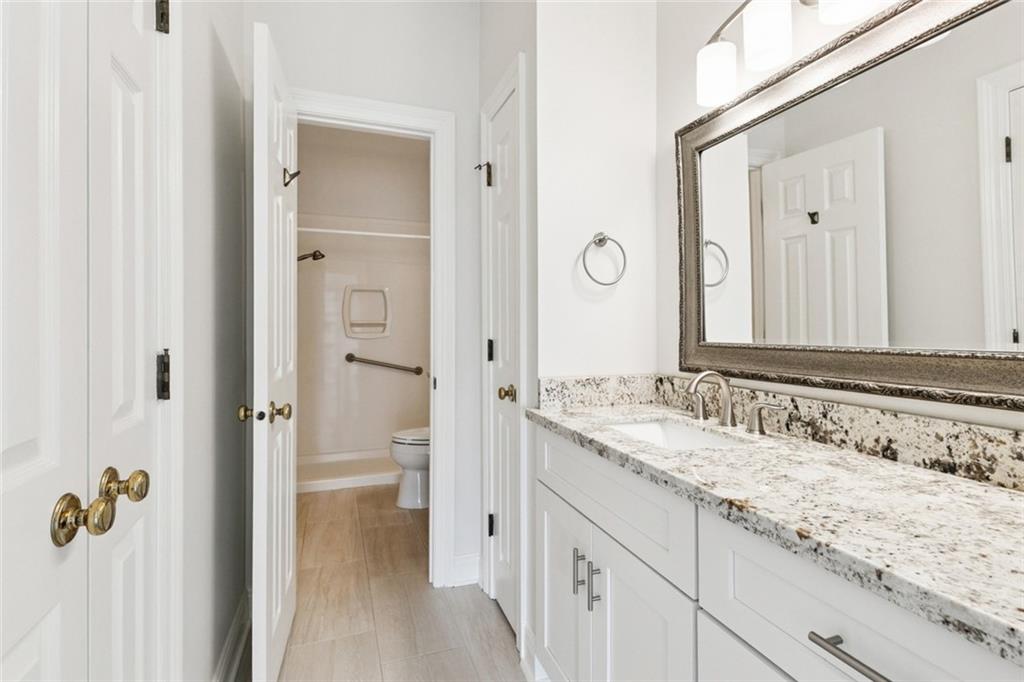 801 Rue Dauphine, Unit 303 Metairie, LA 70005 - Photo 7 of 12