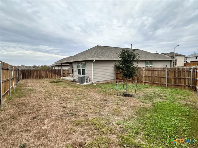 $2,000 | 101 Calgary Lane, San Marcos, TX 78666