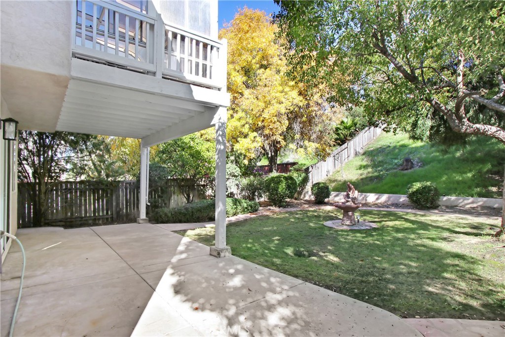 44738 Corte Gutierrez Temecula, CA 92592 - Photo 24 of 24 a view of a backyard with a garden