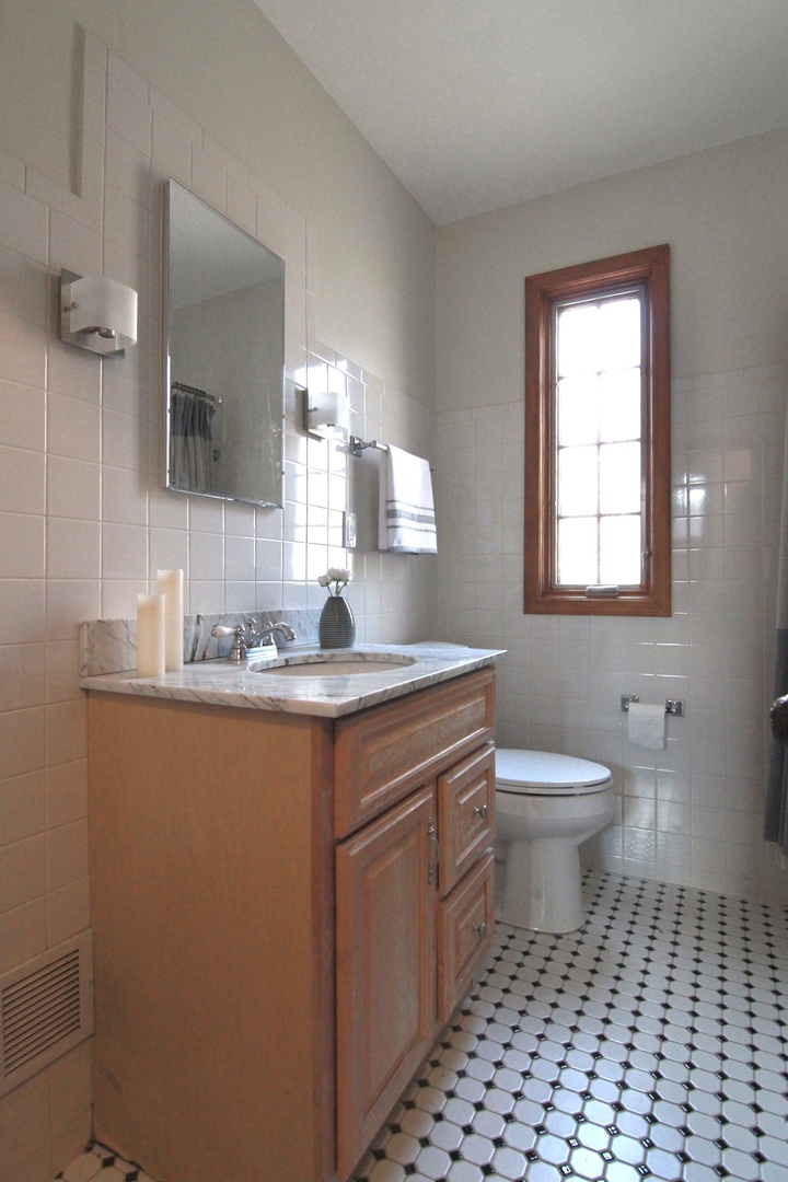 408 Selborne Road Riverside, IL 60546 - Photo 14 of 24