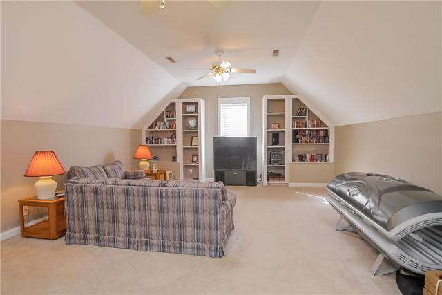 4616 Matthews Road Cedar Hill, TN 37032 - Photo 13 of 20 Huge bonus room over garage.