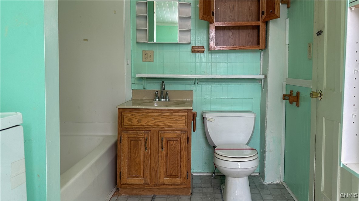 353 Lenox Avenue Oneida, NY 13421 - Photo 6 of 13