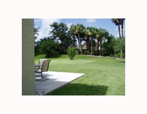6797 Ashburn Ridge Lake Lake Worth, FL 33467 - Photo 3 of 4 a view of a park