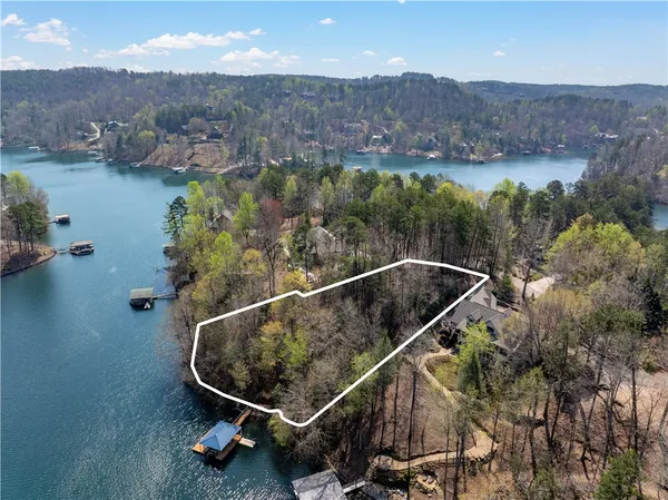 $475,000 | 319 Trottingwolf Trail, Sunset, SC 29685