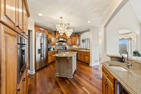 $1,399,900 | 1183 Aspen Court, Grafton, WI 53024