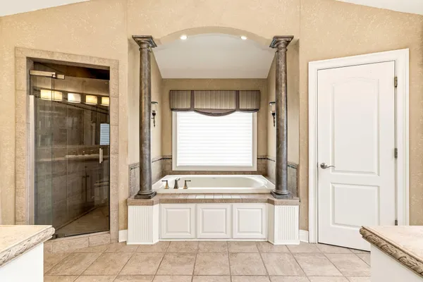 $1,199,900 | 1183 Aspen Court, Grafton, WI 53024