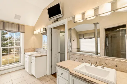 $1,399,900 | 1183 Aspen Court, Grafton, WI 53024