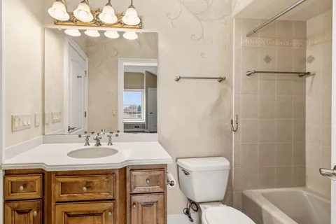 $1,399,900 | 1183 Aspen Court, Grafton, WI 53024