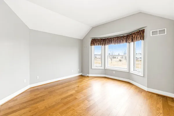 $1,199,900 | 1183 Aspen Court, Grafton, WI 53024