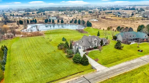 $1,399,900 | 1183 Aspen Court, Grafton, WI 53024