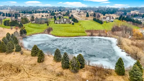 $1,399,900 | 1183 Aspen Court, Grafton, WI 53024