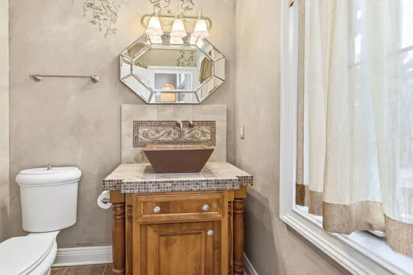 $1,199,900 | 1183 Aspen Court, Grafton, WI 53024