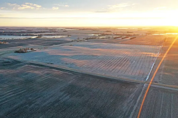 $1,666,667 | 104 110th Avenue, Ceylon, MN 56121