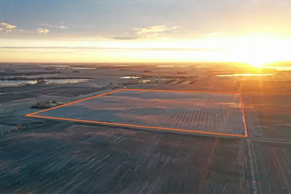 $1,666,667 | 104 110th Avenue, Ceylon, MN 56121